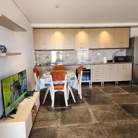 Ferienhaus Blissful Oasis Retreat Sarandë